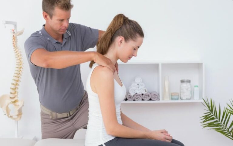 6 Reasons You Should Never Adjust Your Neck Without a Chiropractor ...