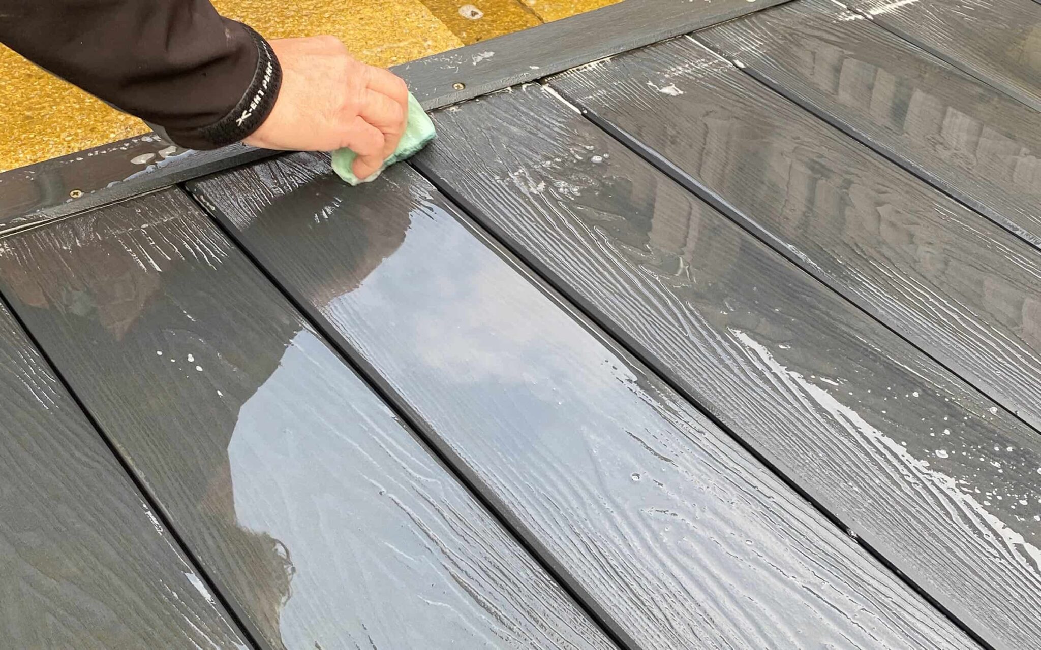 how-do-you-remove-black-spots-from-composite-decking-edm-chicago